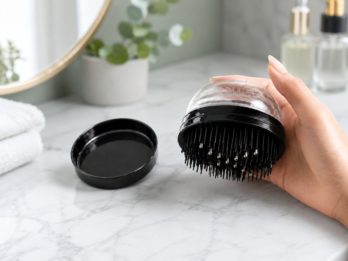 Scalp Applicator Brush